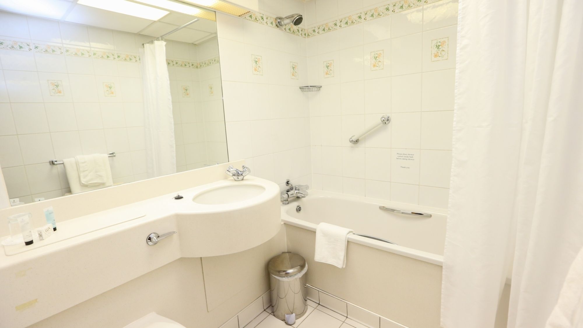 Фото Fairways Lodge & Leisure Club