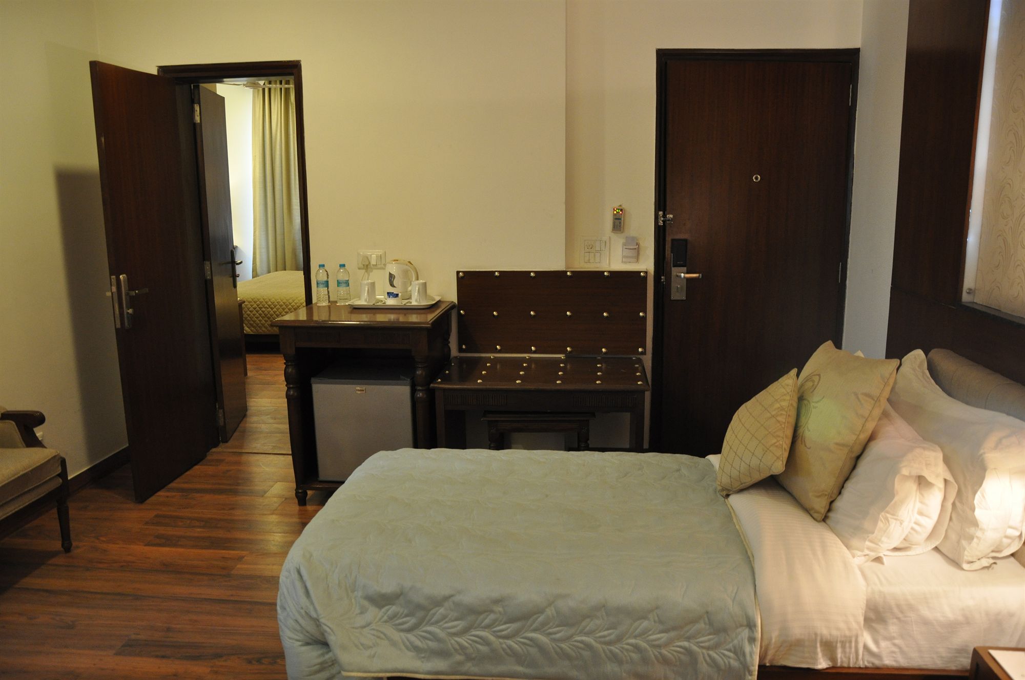 Фото Amara Hotel