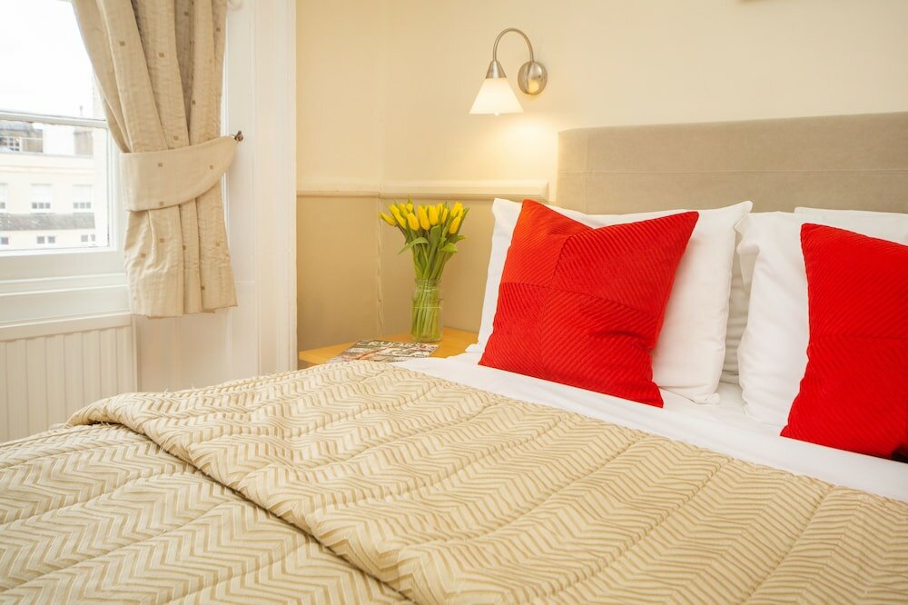 Фото Rodney Hotel