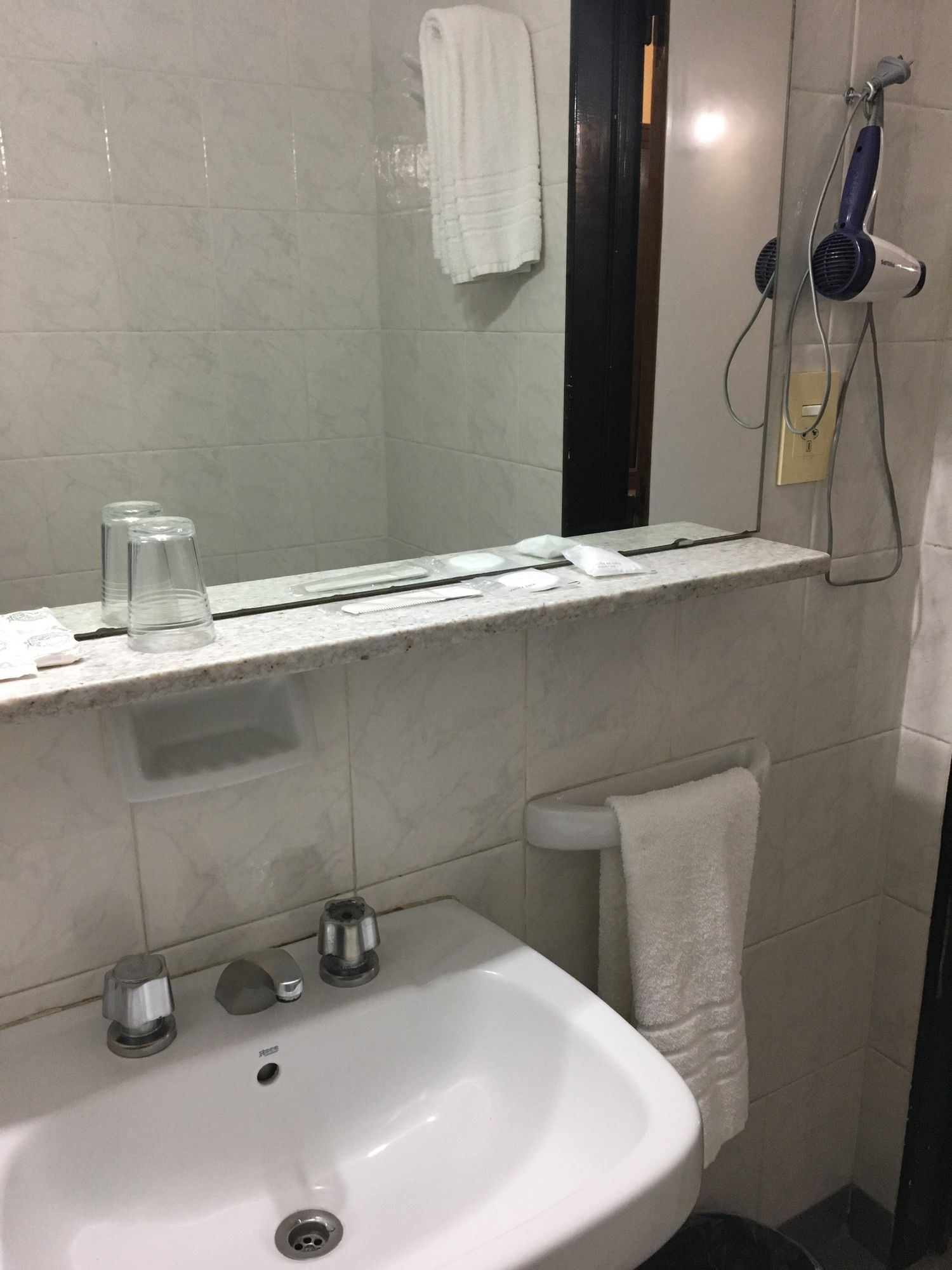 Фото Hotel Centro Naval