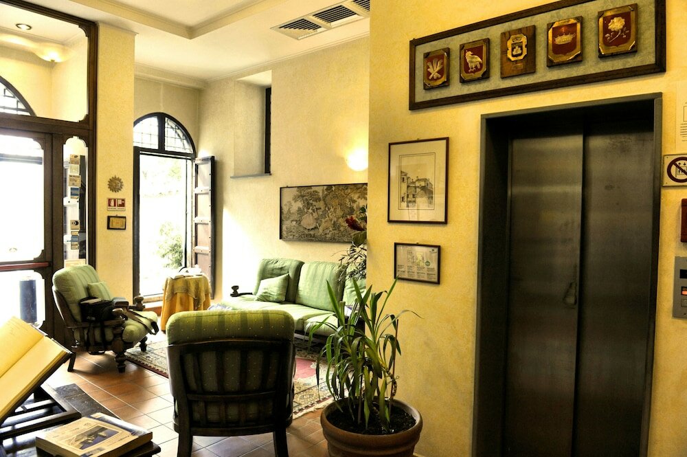 Фото Hotel Gattapone