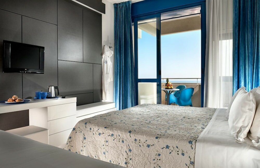 Фото Hotel Baltic