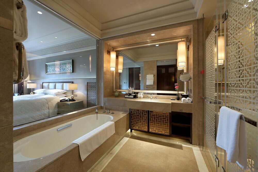 Фото Dongjiao State Guest Hotel