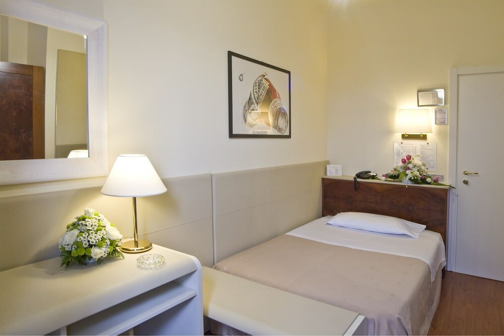 Фото 39392348404