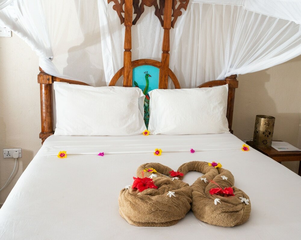 Фото Coral Rocks Hotel & Restaurant