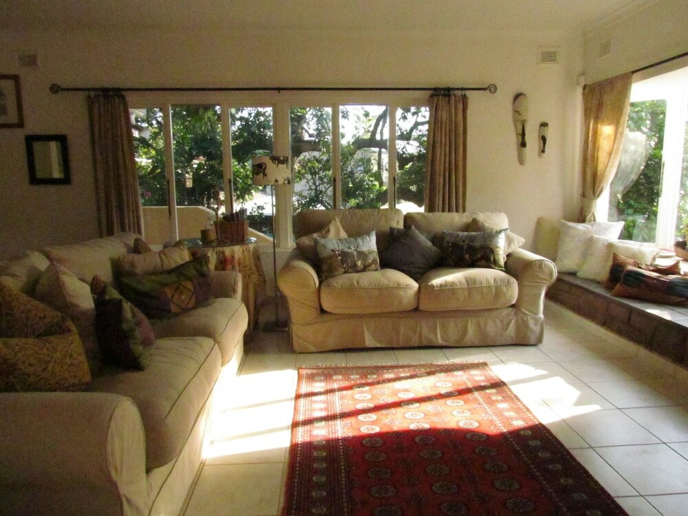 Фото The Saffron House