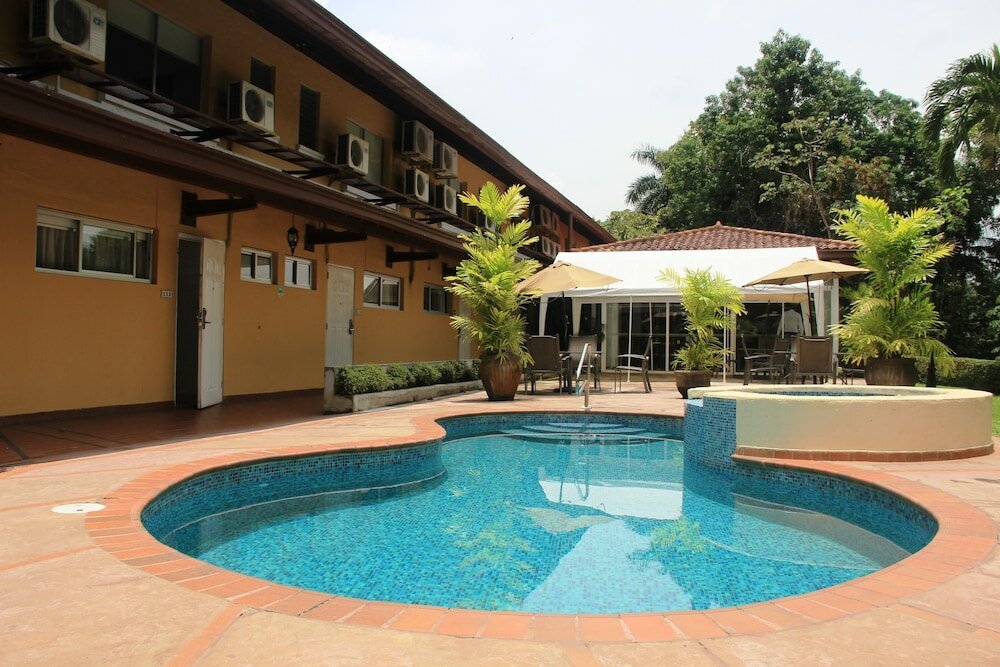 Фото отеля 3