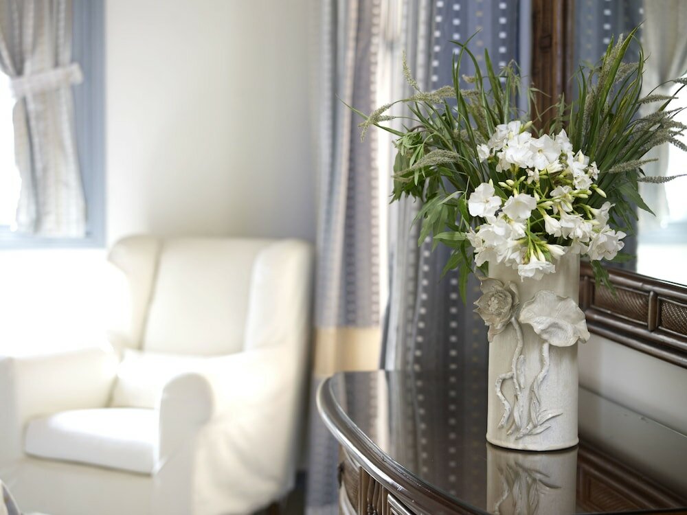 Фото Porto Kea Suites