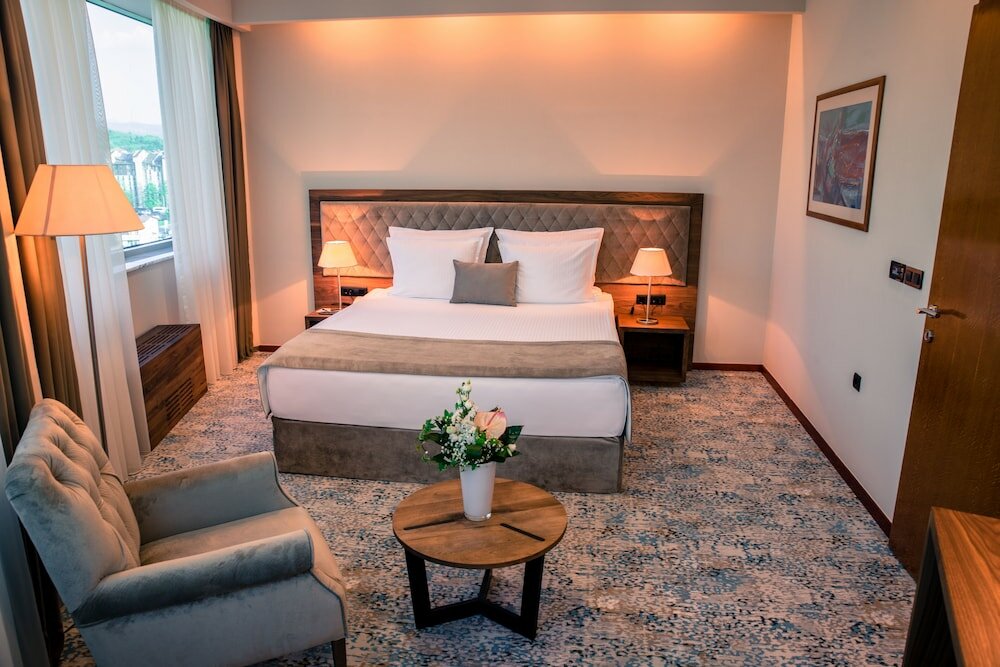 Фото Radon Plaza