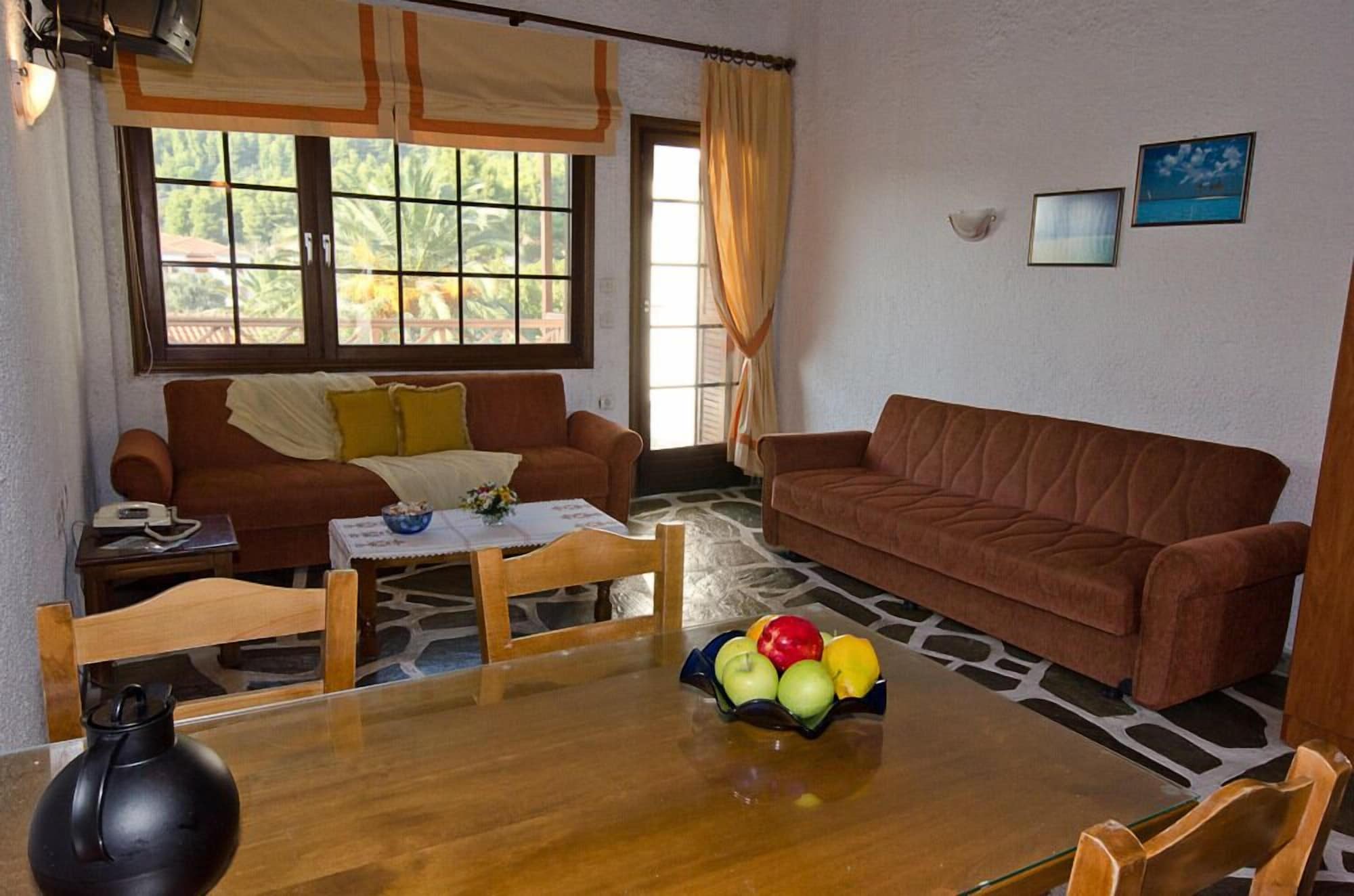 Фото Delphi Hotel