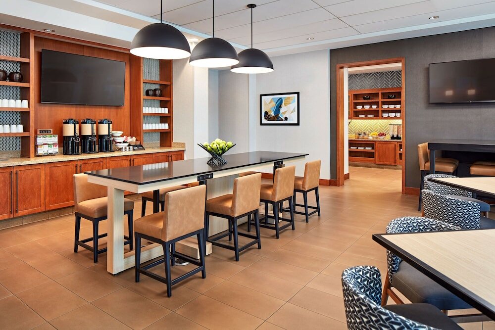 Фото Hyatt Place Lax El Segundo