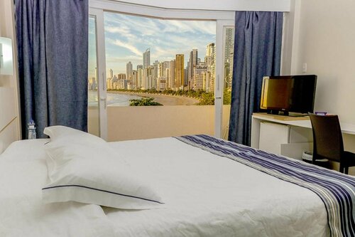 Гостиница Marambaia Hotel & Convenções в Балнеариу-Камбориу
