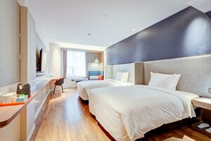 Гостиница Holiday Inn Express Xi