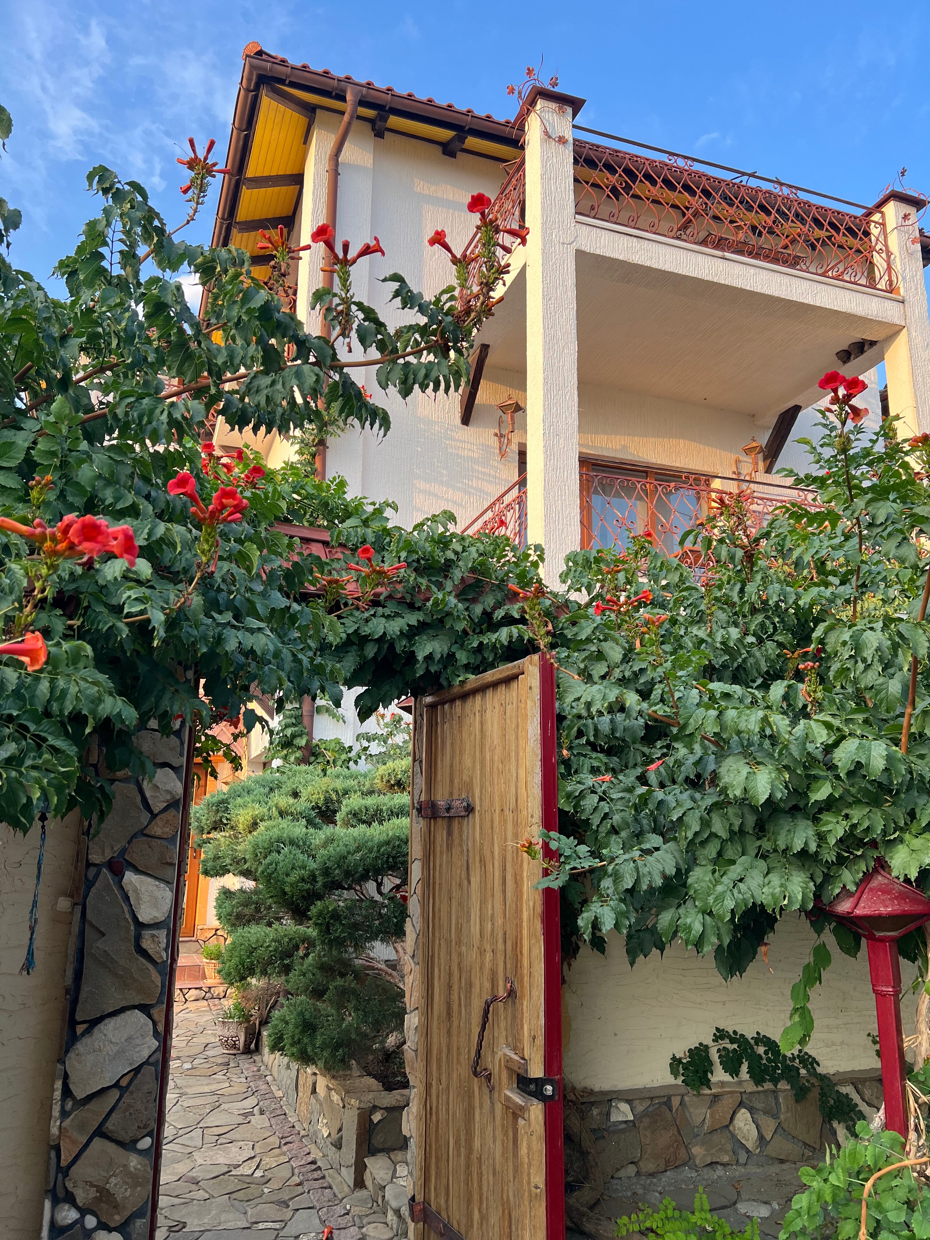 Фото Гостиный дом на Меганоме