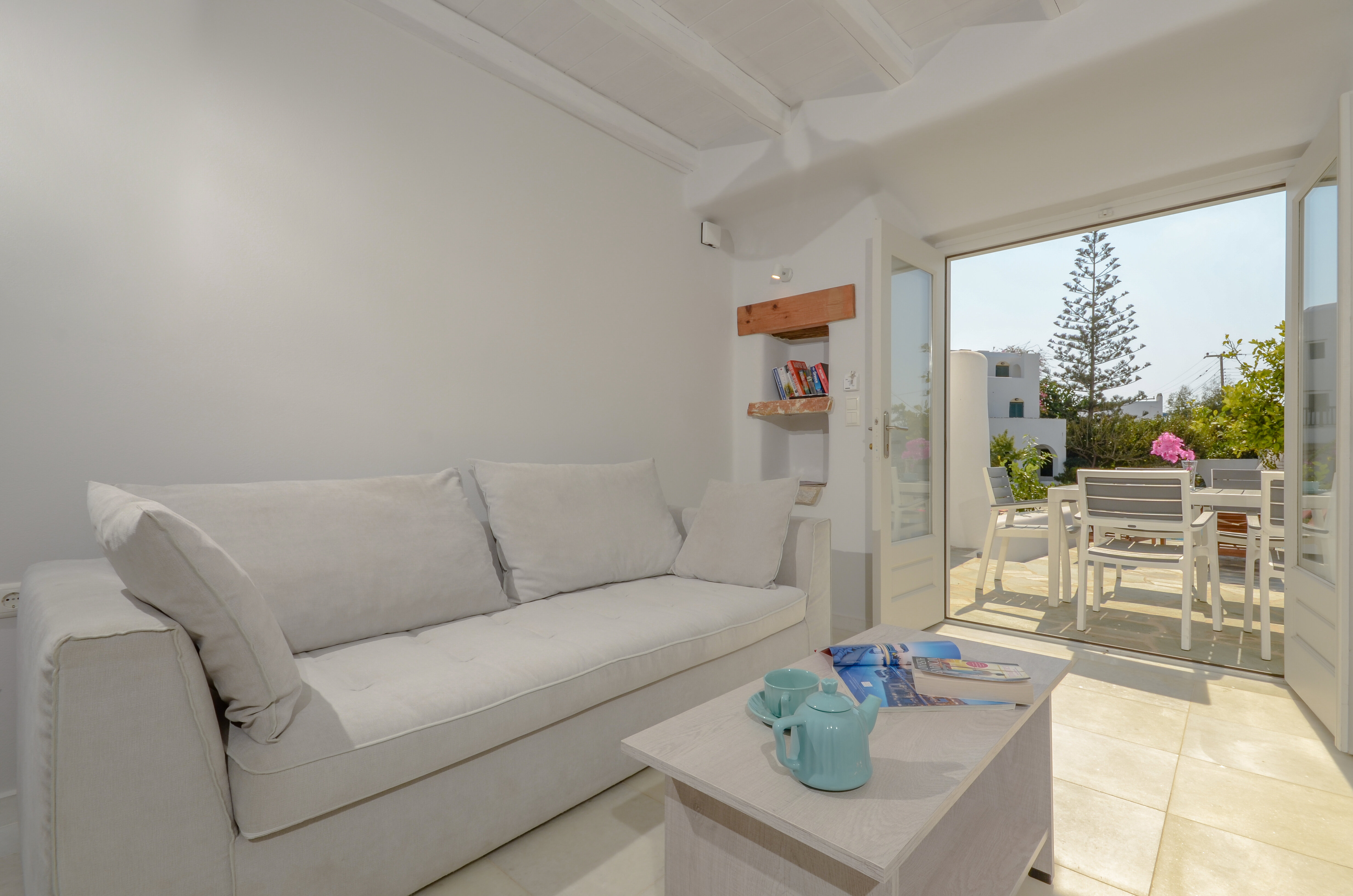 Фото Naxian Queen Luxury Villas & Suites