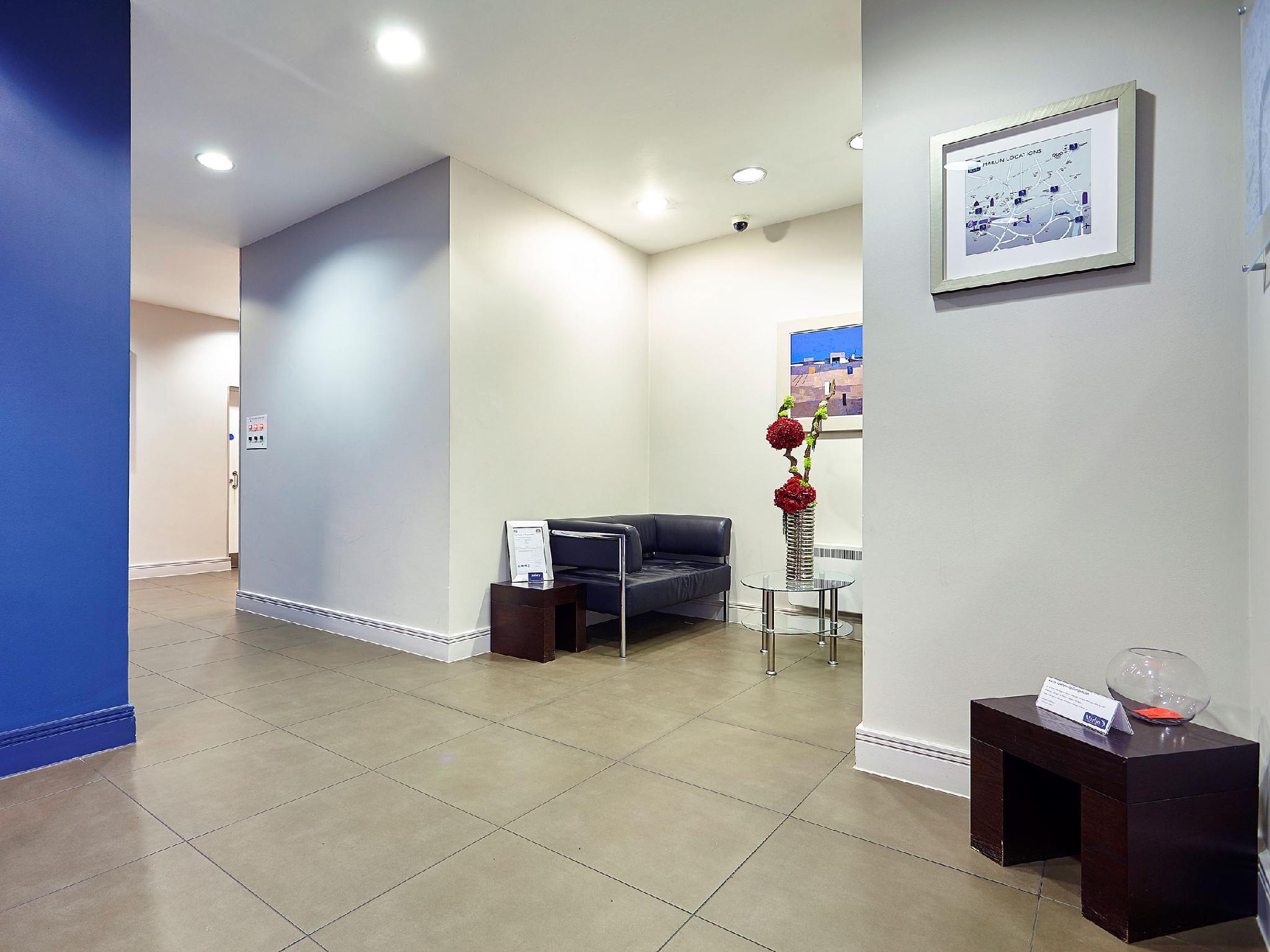 Фото Marlin Apartments London City - Queen Street