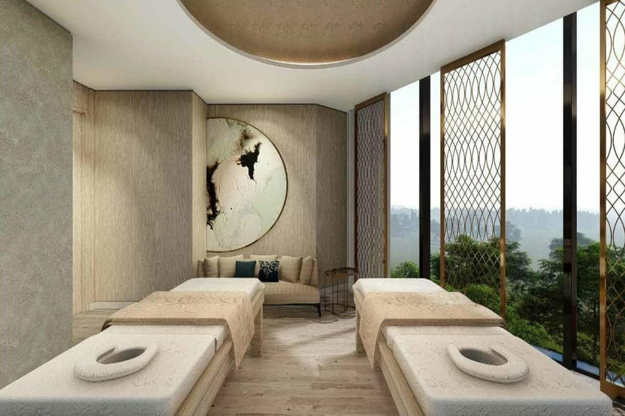 Фото The Leela Bhartiya City Bengaluru