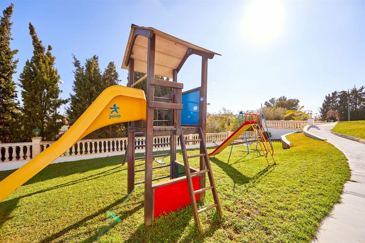 Фото Holiday Park Santa Ponsa