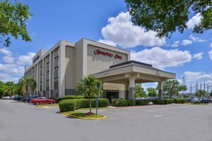 Гостиница Hampton Inn closest to Universal Orlando