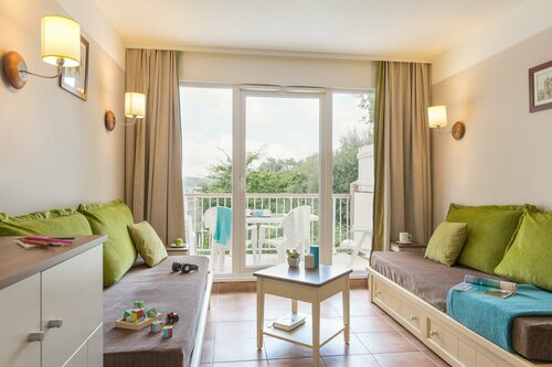 Апартаменты Village Normandy Garden Pierre & Vacances