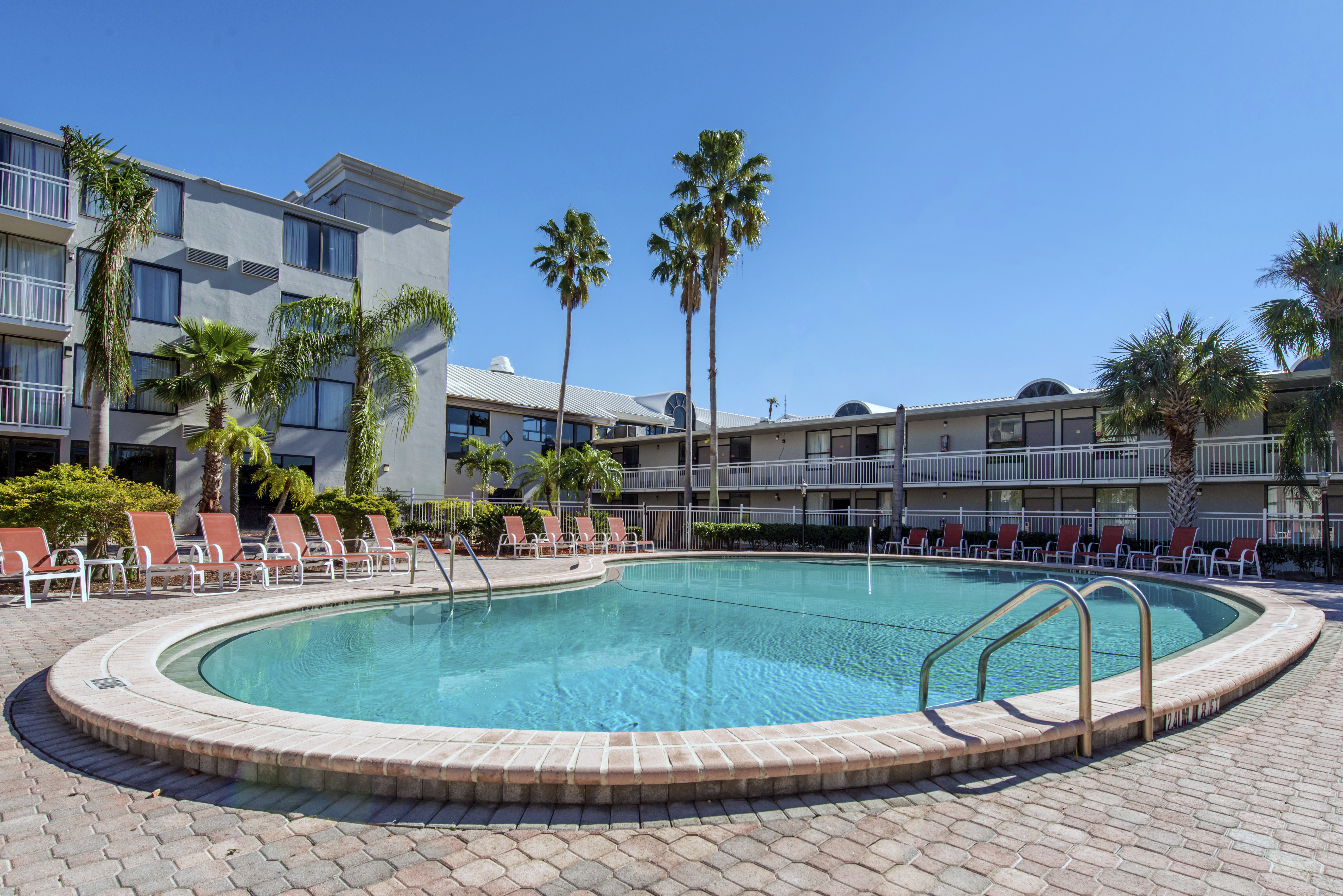 Фото Econo Lodge Orlando Airport