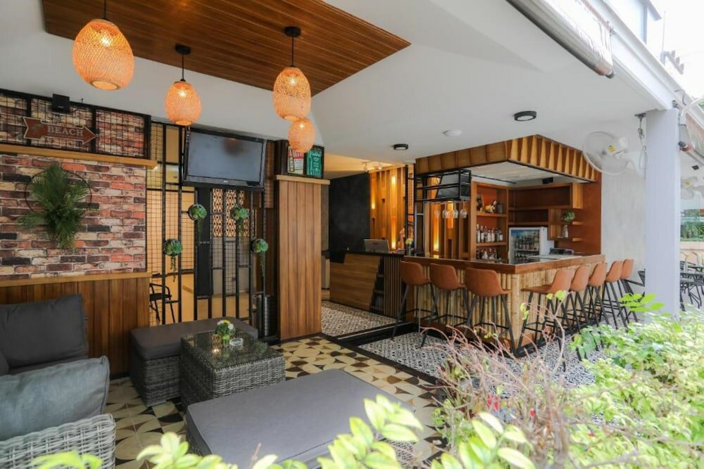 Фото The Mantra Hotel