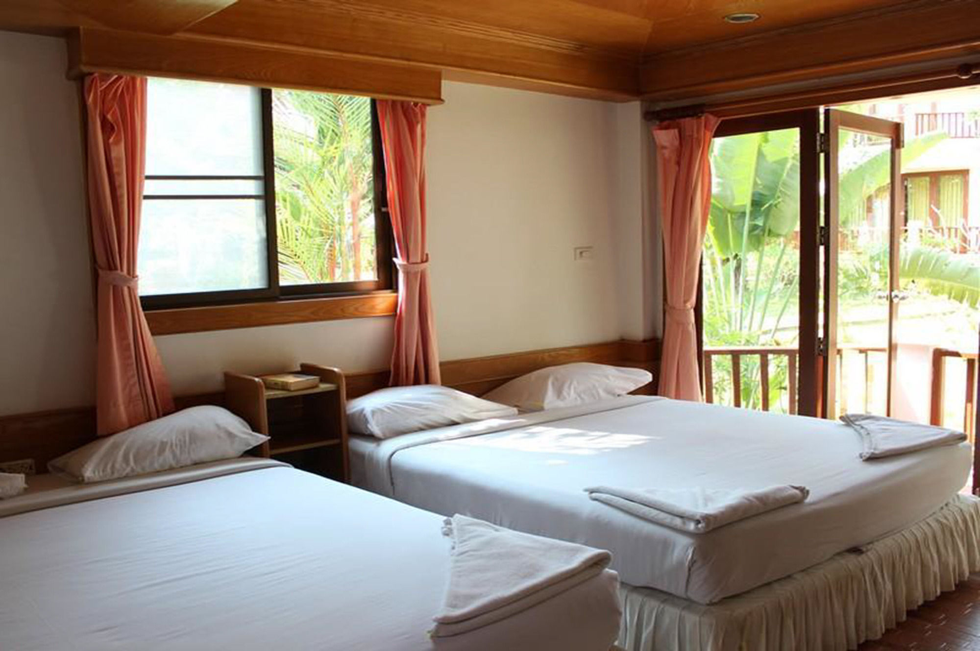 Фото Koh Chang Thai Garden Hill Resort