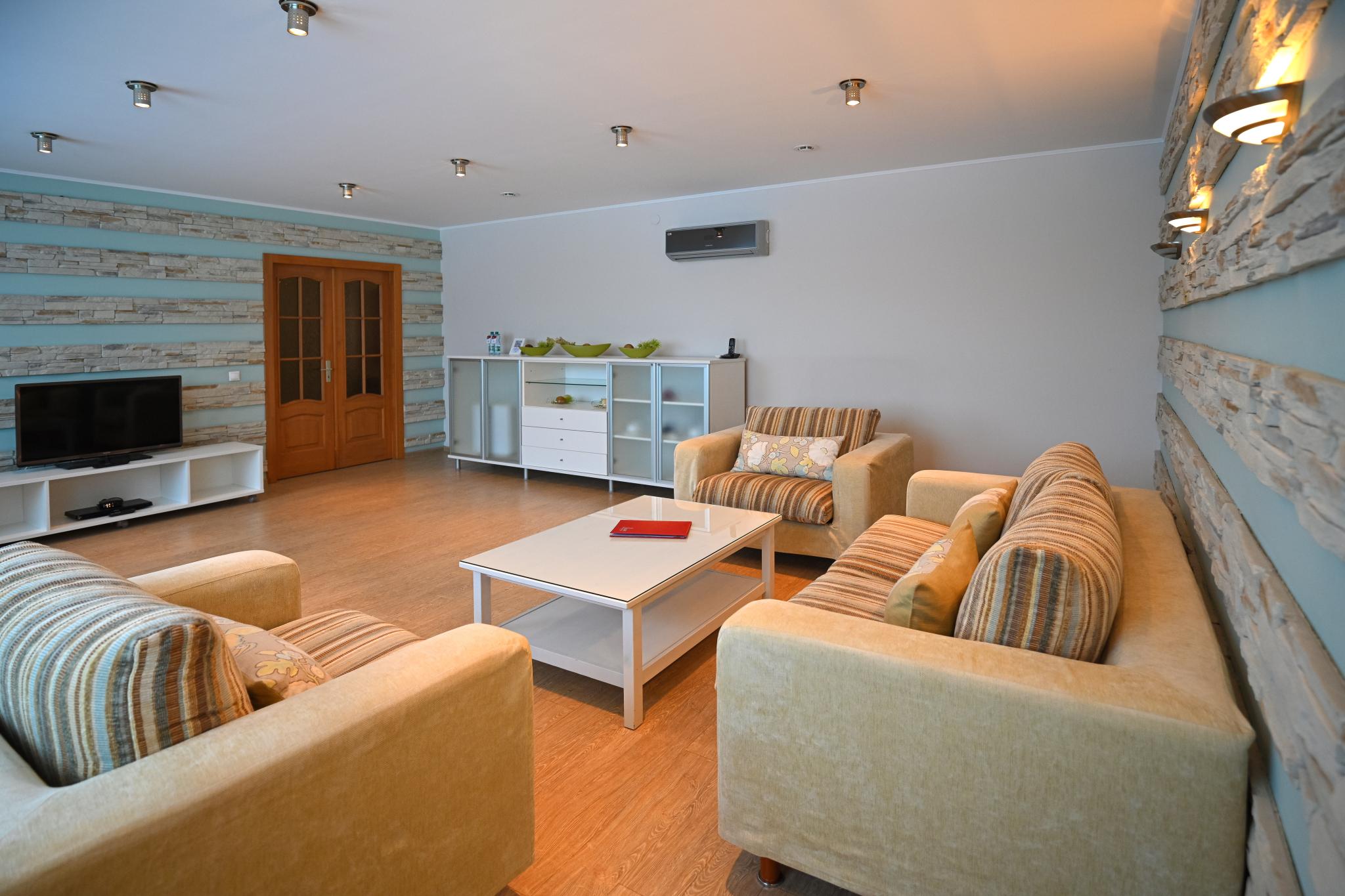 Фото Маяк, корпус Омь