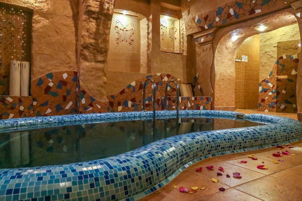 Фото Домино