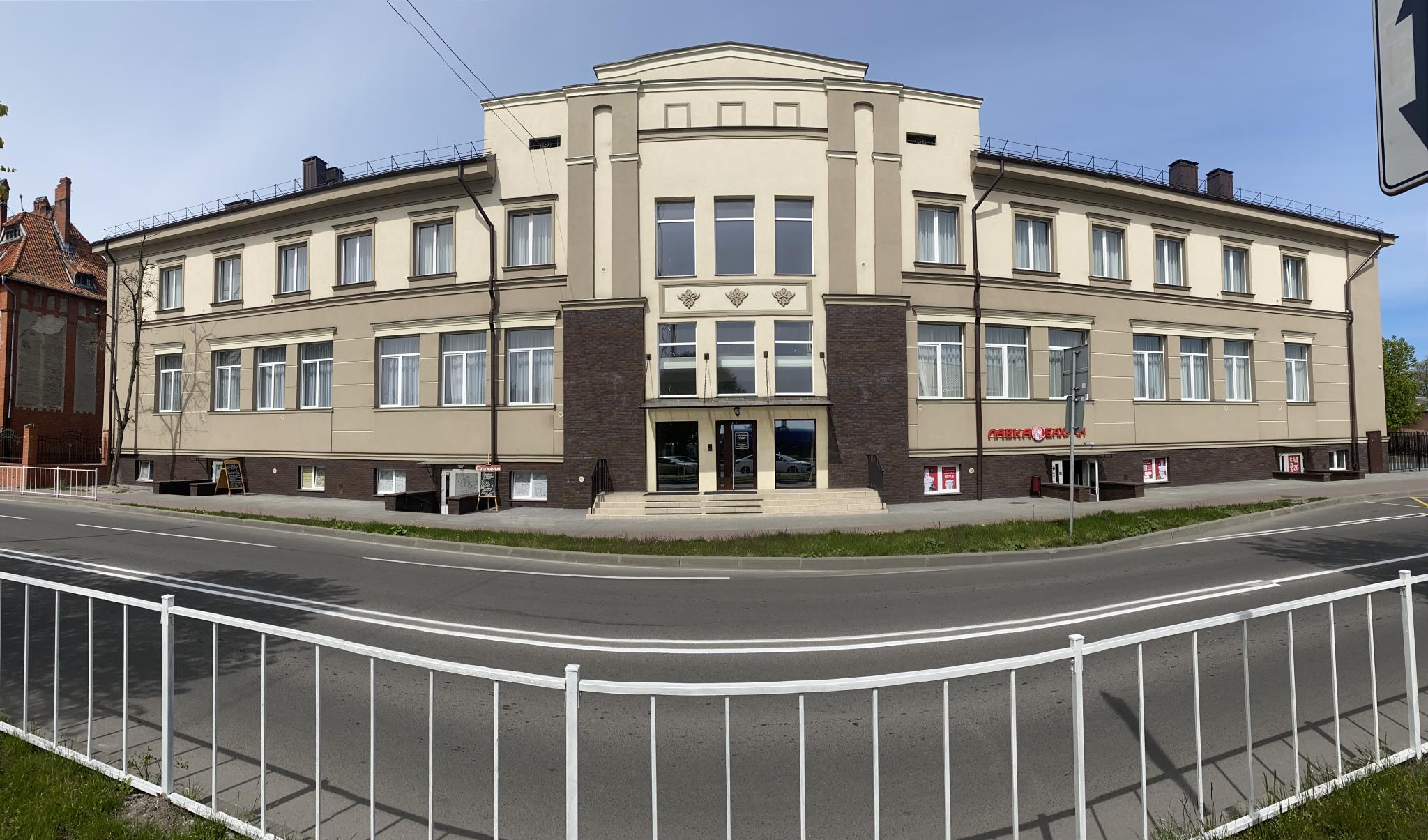 Фото отеля 1