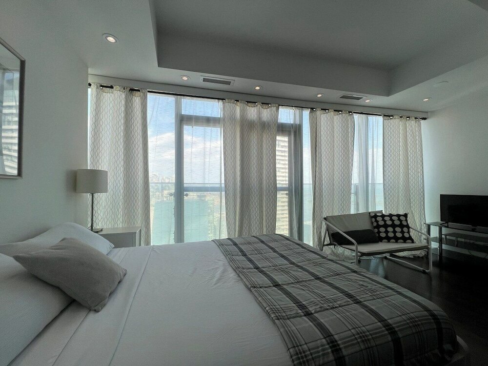 Фото Elite Urban Lodgings