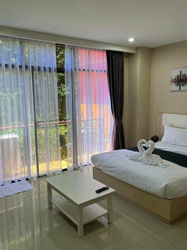 Гостиница Nbc Nai Harn Beach Condo Isi