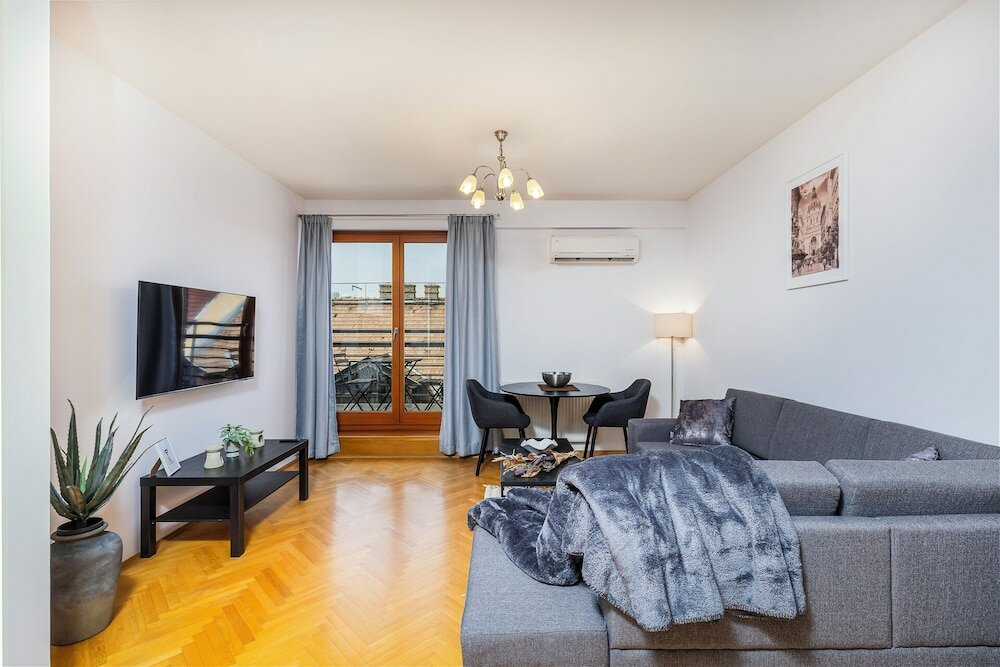 Фото Venus Apartments - Helena Haz