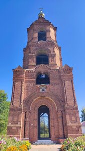 Колокольня старой Казанской церкви (Ryazan Region, Klepikovskiy rayon, Busayevskoye selskoye poseleniye, selo Busayevo), atracción