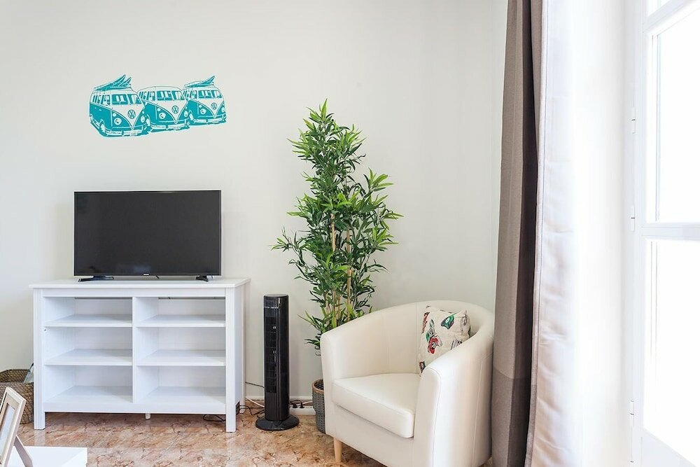 Фото Stunning Urban Apt. Historic District - Sol