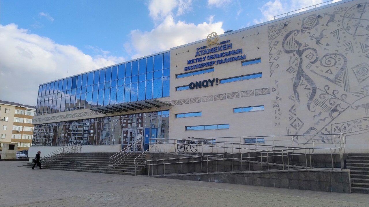 Таиландтағы ақымақ бейне