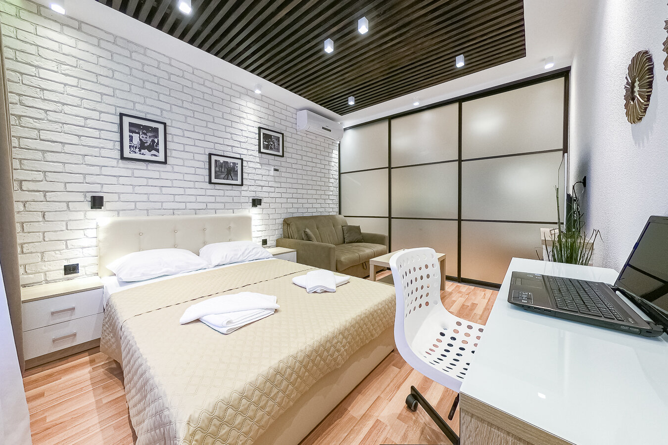 Фото Белинский