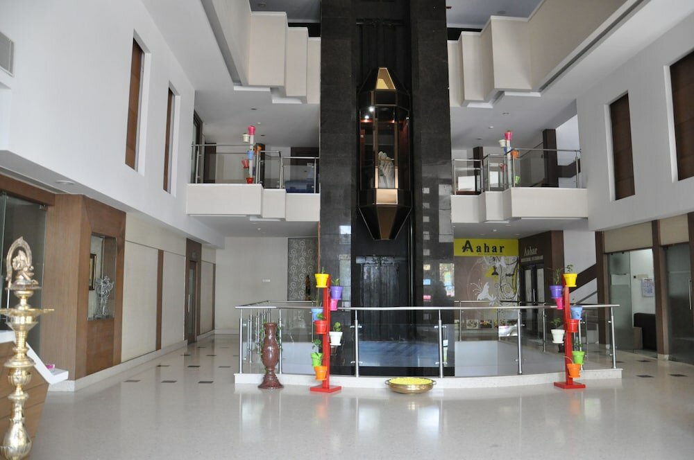 Фото Hotel Shelter