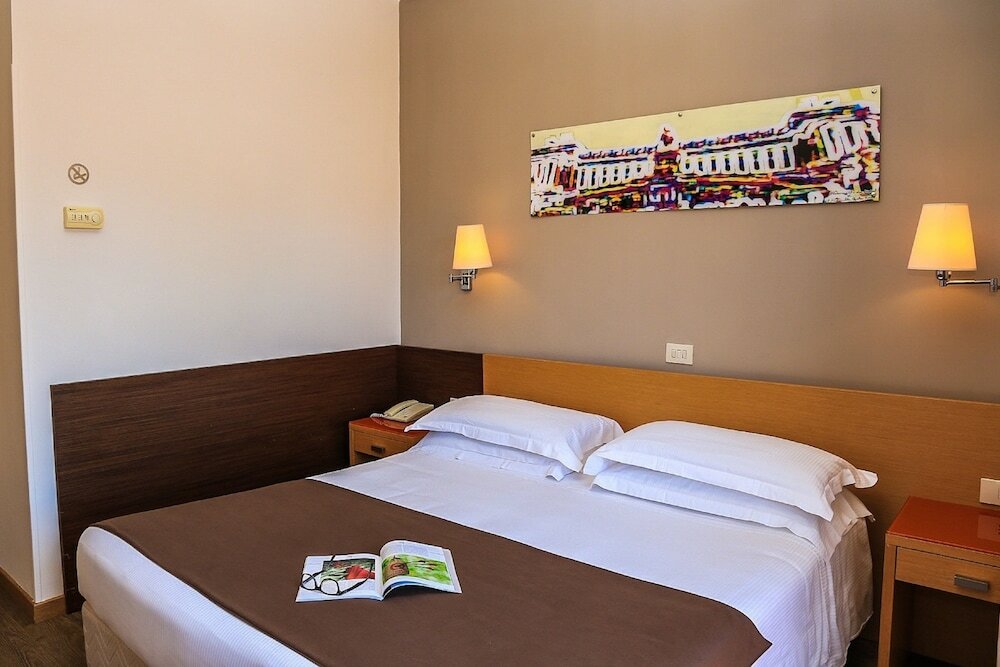 Фото Hotel Sisto V