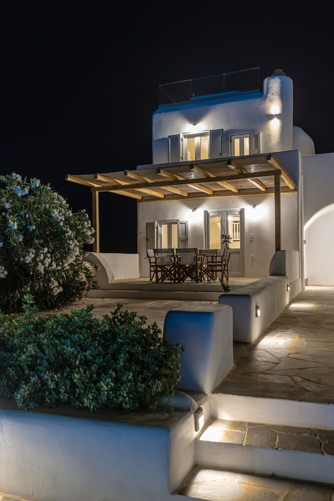Фото Naxian Queen Luxury Villas & Suites
