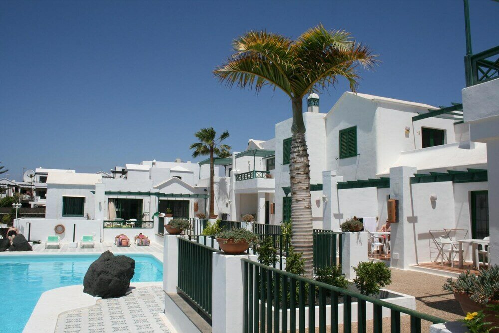 Фото Apartamentos las Acacias