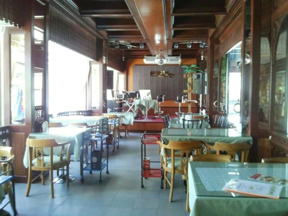 Фото River Grand Hotel Hat Yai