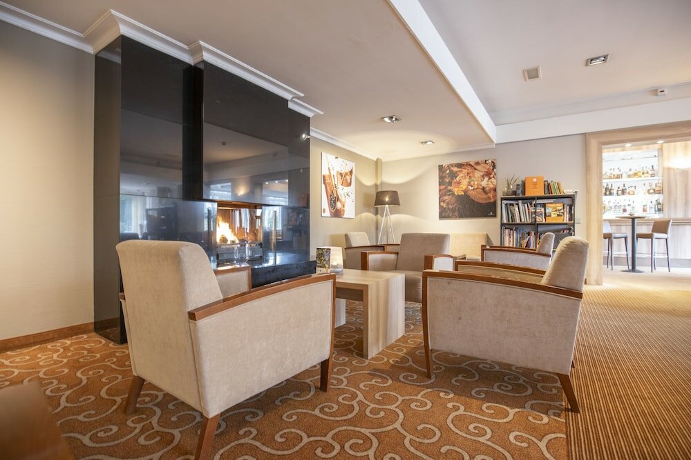 Фото Fletcher Hotel-Restaurant Klein Zwitserland