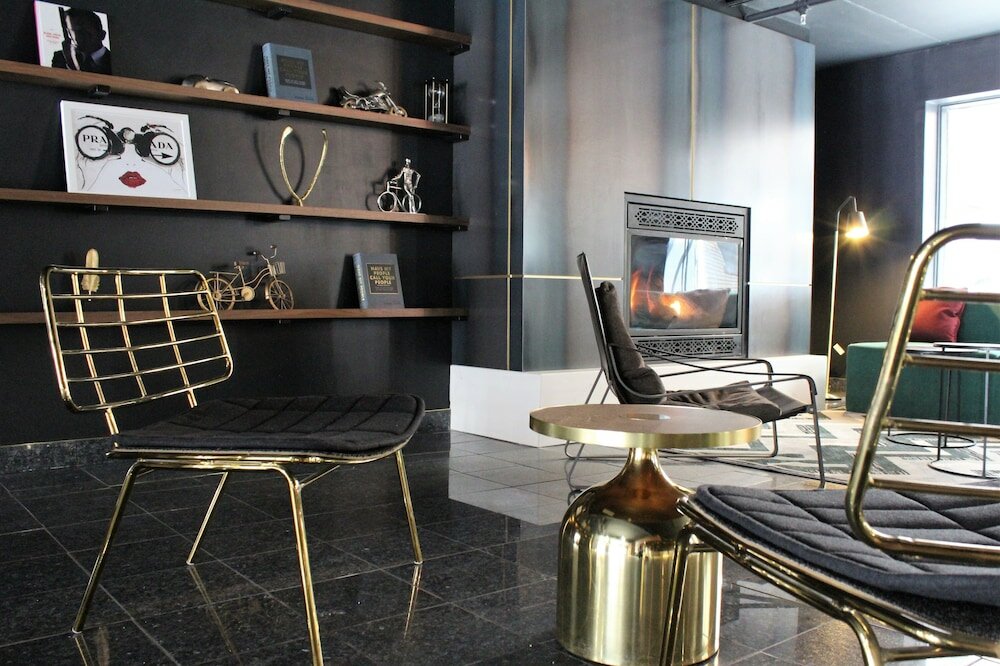 Фото Lelux Hotel