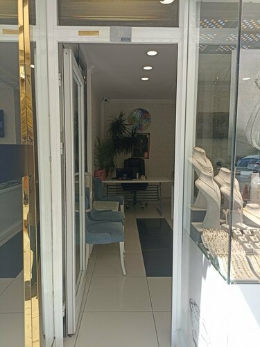 Sarraf Menderes Fotoğraf 2