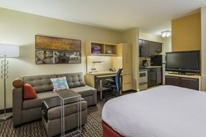 Гостиница TownePlace Suites by Marriott Tampa Westshore/Airport