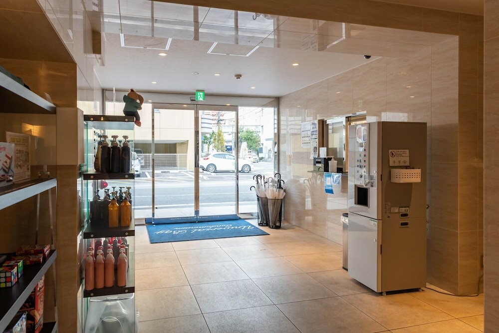 Фото Universal Bay Condominium