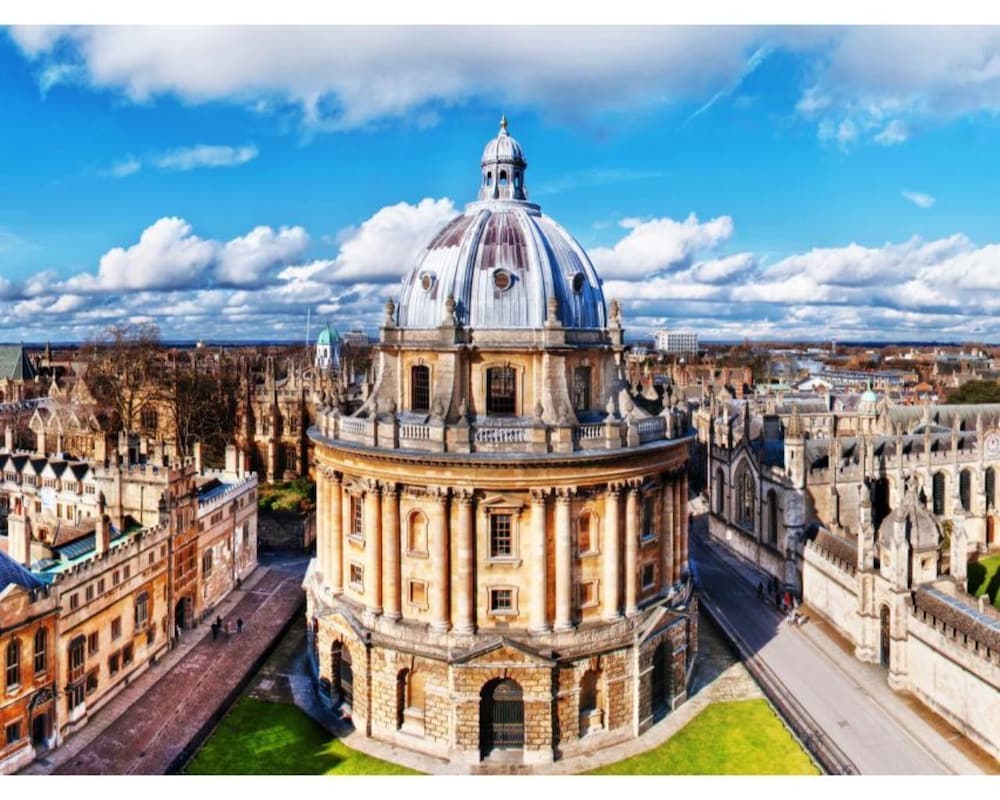 Фото Iffley Town House