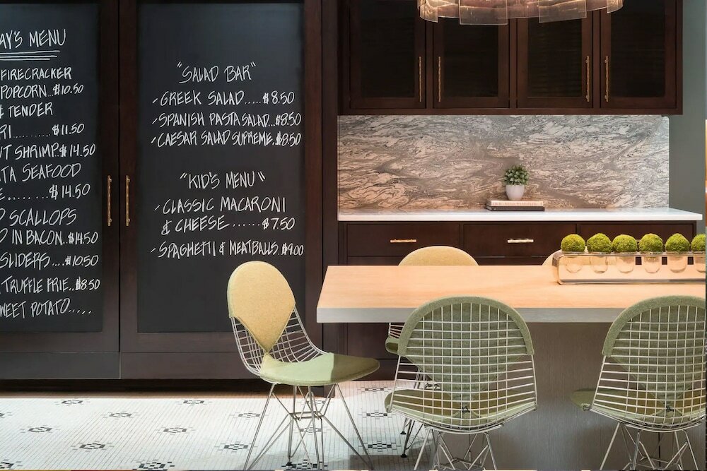 Фото Tryp by Wyndham Newark Downtown