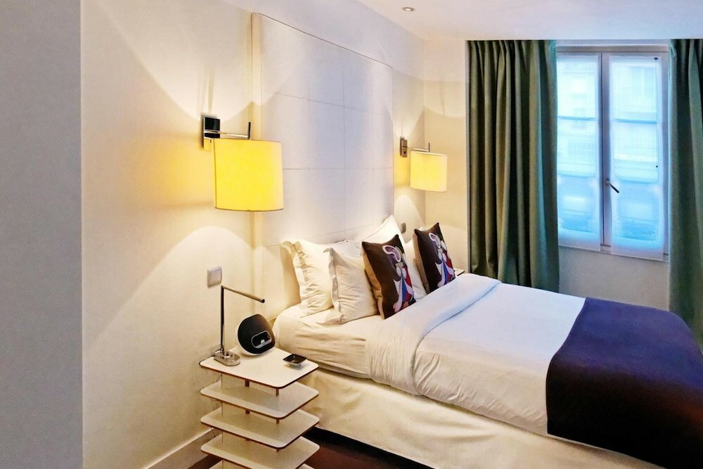 Фото Le Placide Saint Germain des Pres